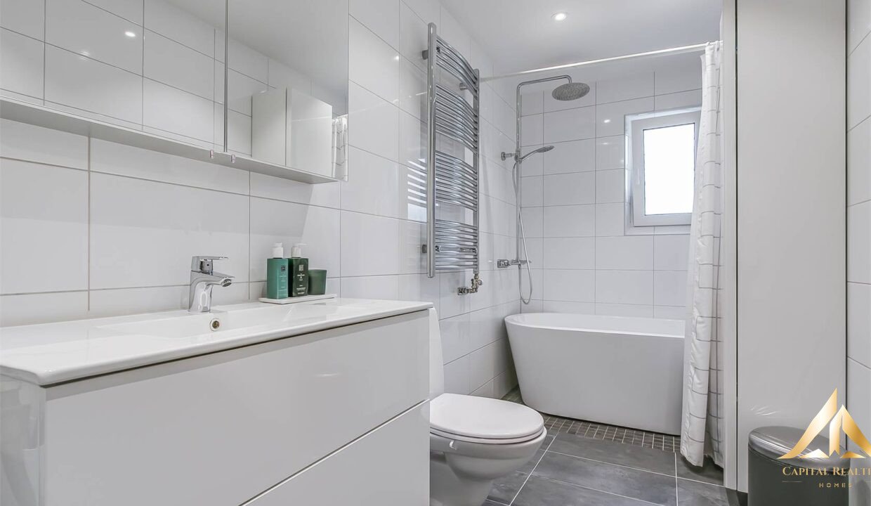 b990cab4a15ee91f9adbaa9330bd2124