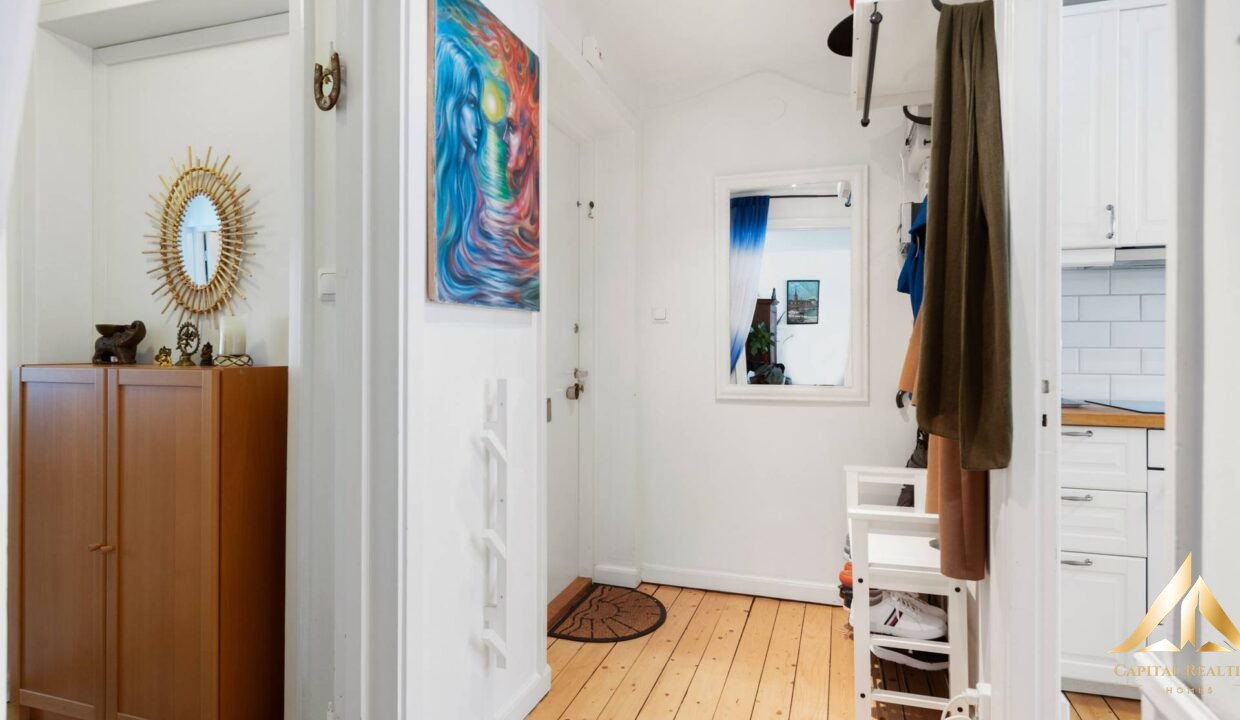 bb48f7b8d3376312a8fffb30d560f5c8