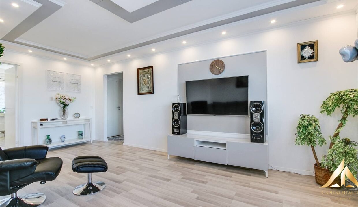 bb774230d83735dd2385371f7ee94a5f