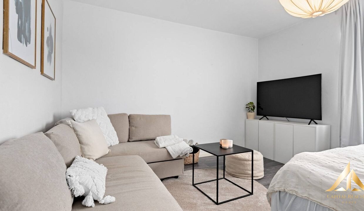 c09730a3f46d64d3350aaf65dff970a3