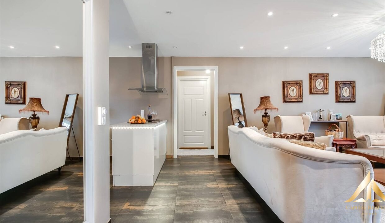 c3563bc46c49e83a19139576890f76b2