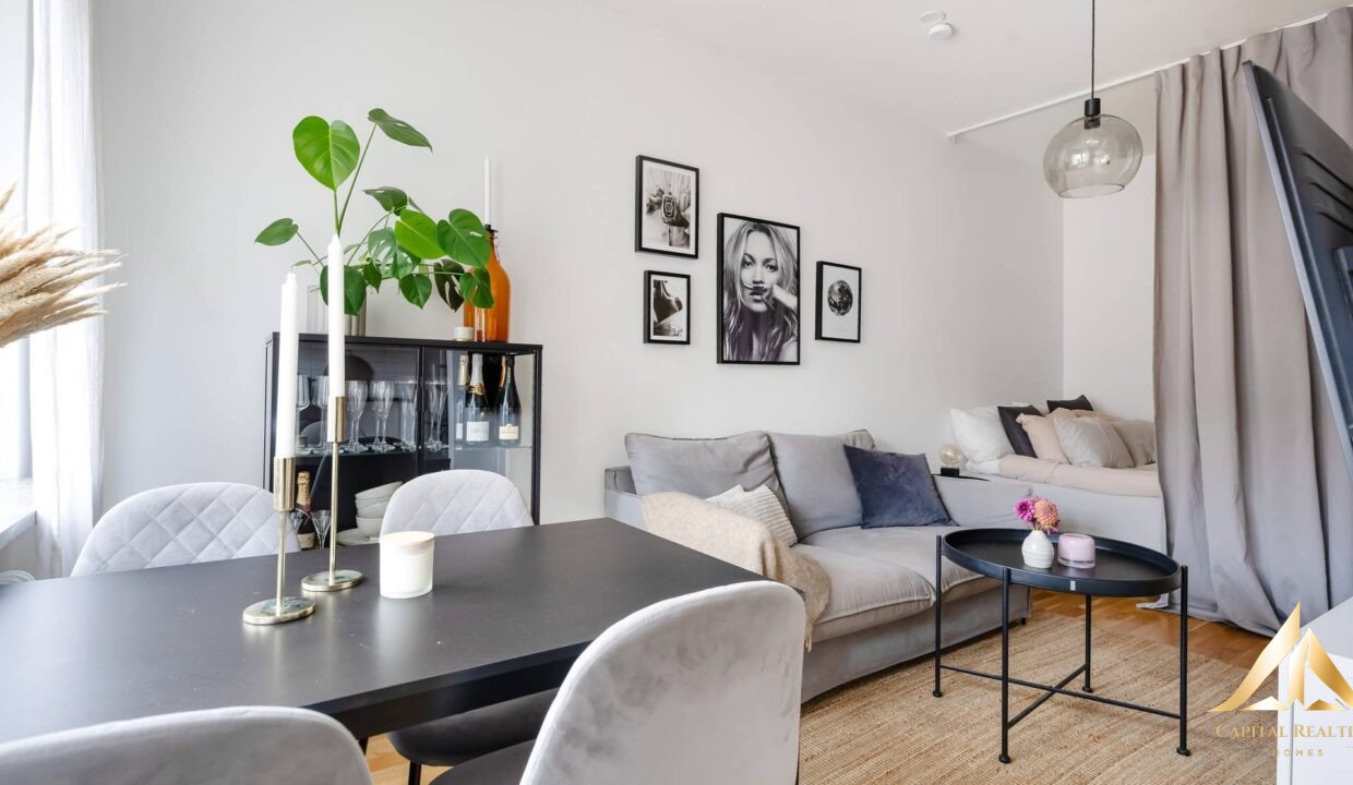 c39453dd3a329c95d6c082060c7ffc5f