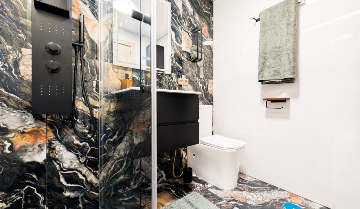 c6377f6d0f9e31fa8f01f6d70c08376672ddb87c