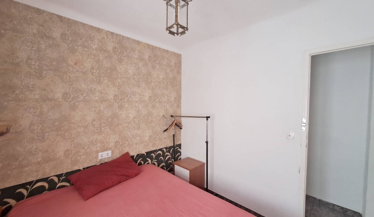 c813595875b1c30ba0974cea42fecba7a405d5db