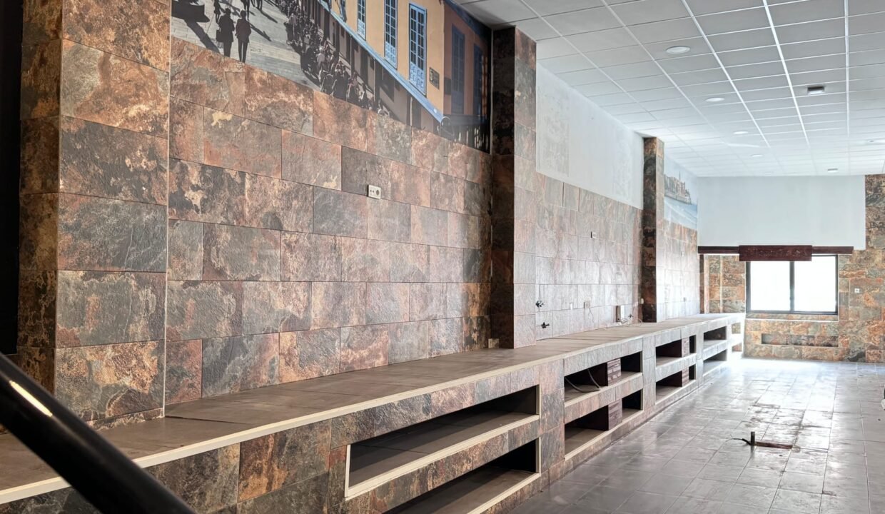 d6bc49f15a695df65b0b881ff570ac5a1a911de4