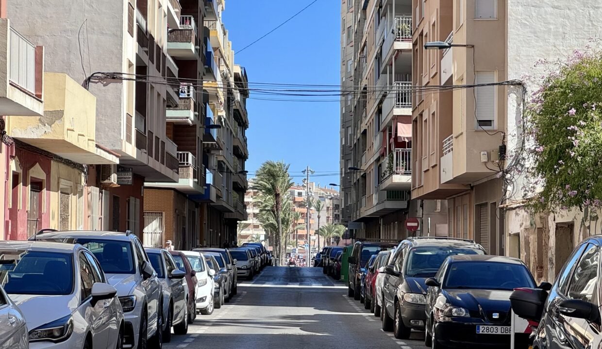 dc608eee942ac242ad33fbee202ab1b46d689824