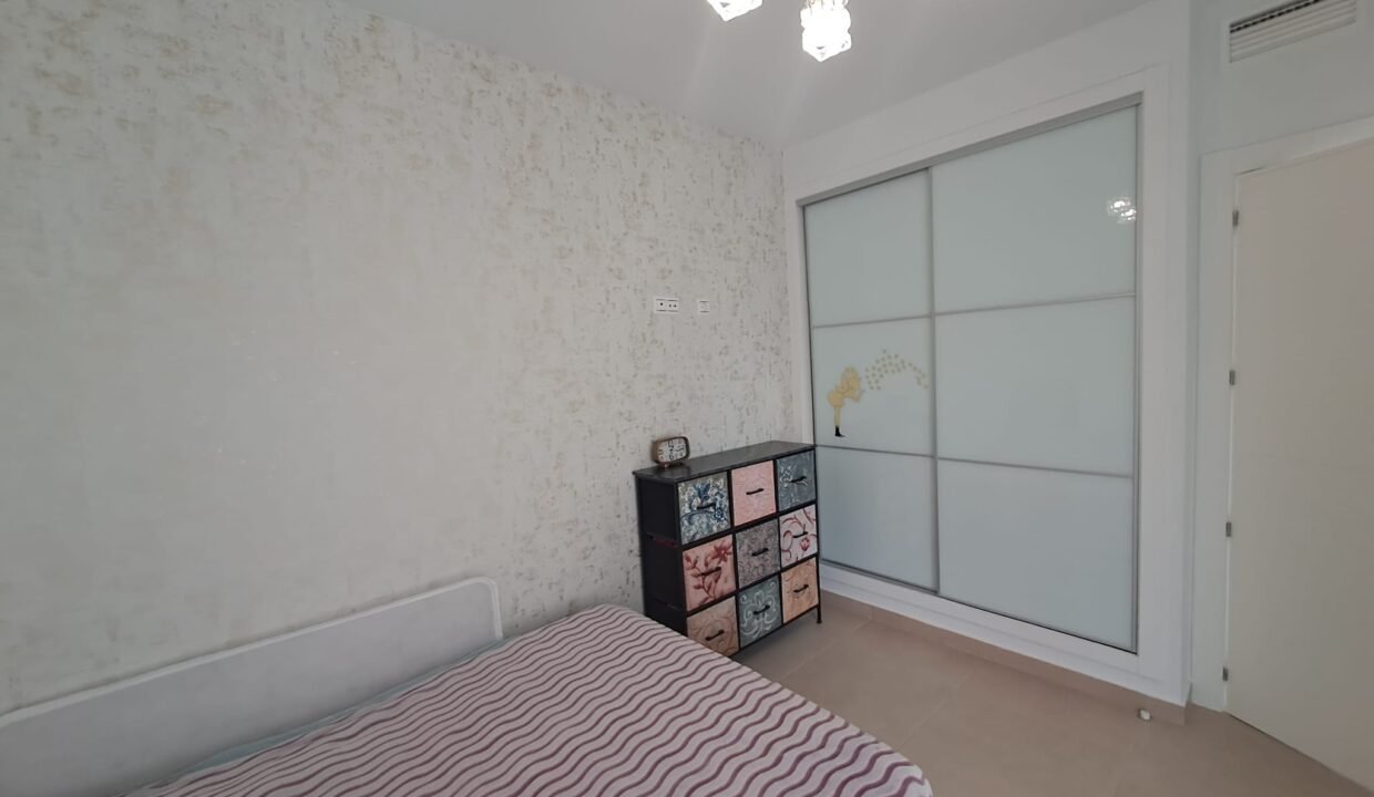 e4e74f9bb5850cfc792b4f0353c059b72f72c35a