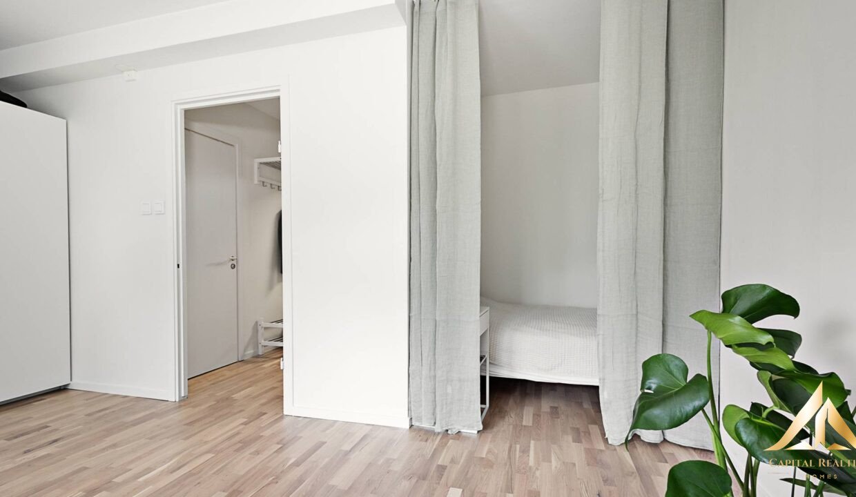 eae4915065d62494493cce52b44d37a0