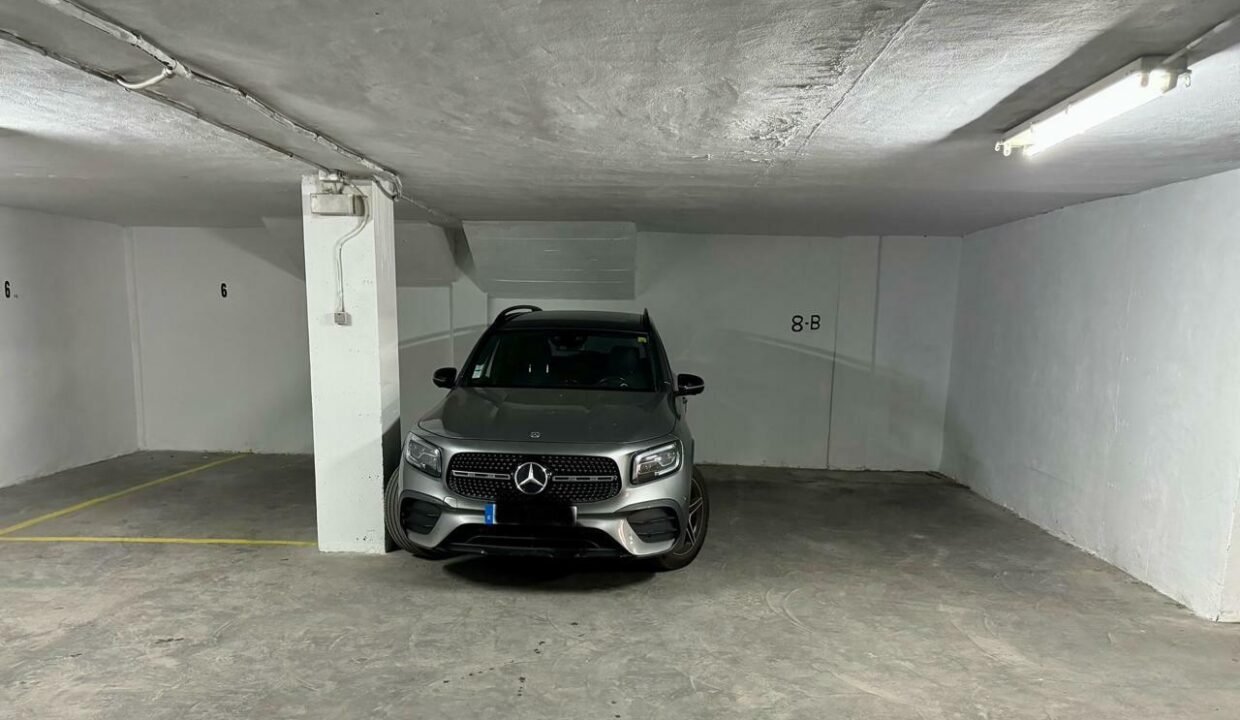 esgyJqRILjL6_1723020800-fullHD