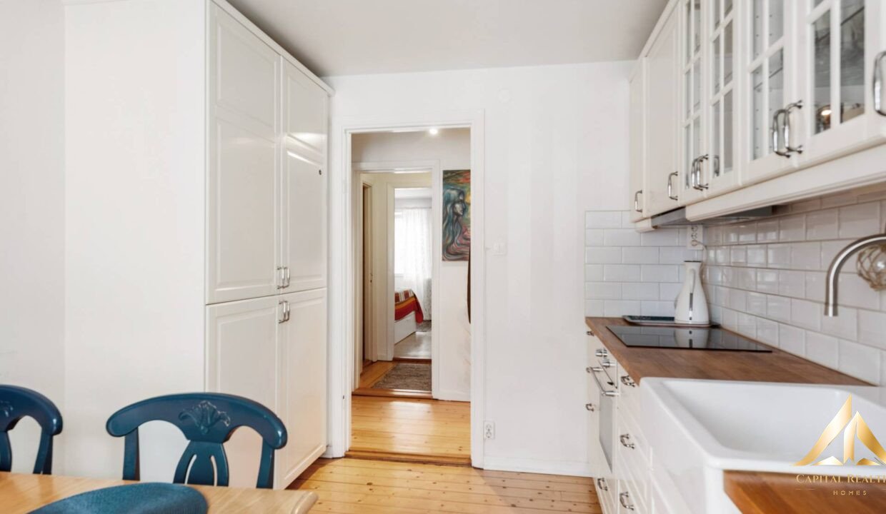 f2765708948b5a859bcdc02645017736