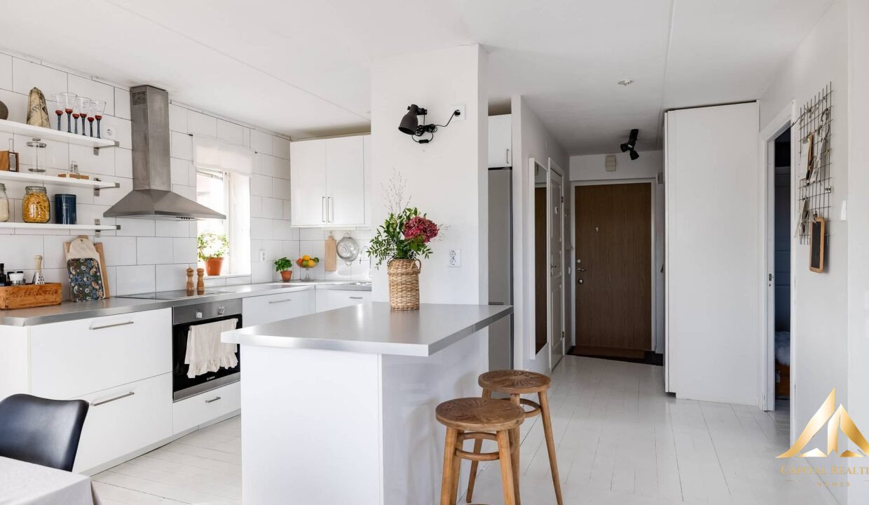 f8d48fd60d8127bde91bd0756a241e03