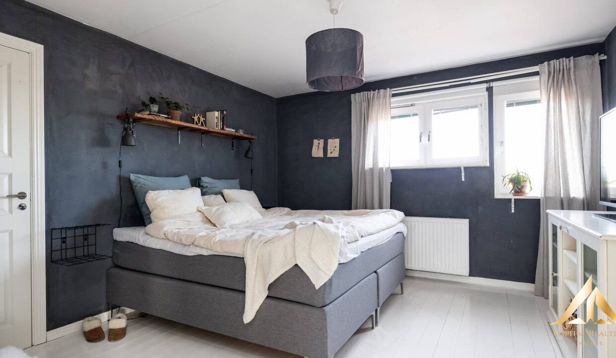 fb03e7d852e03149714fa7ff923bb062