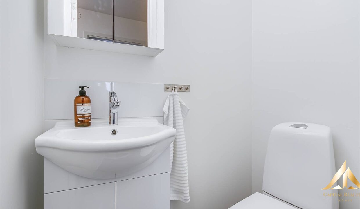 fb83cb40f9cceaa947e33e05b97196c7