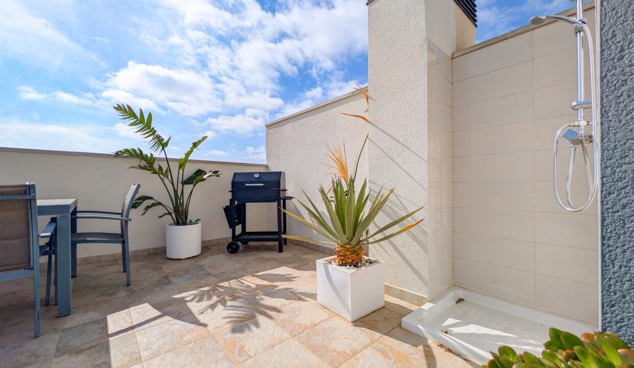 fcaf218e1a88880f5ace3c0878d377fecb3e6b7b