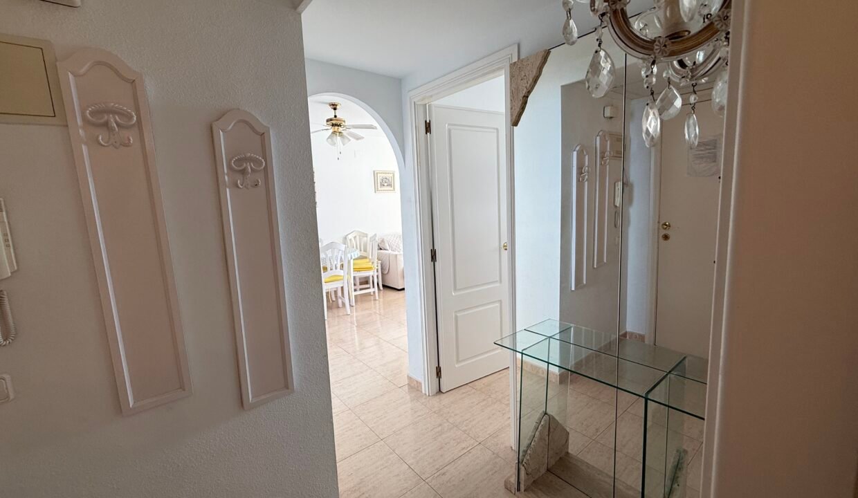 fdf4be32ed1556bcc9af137fef3c0653447392be