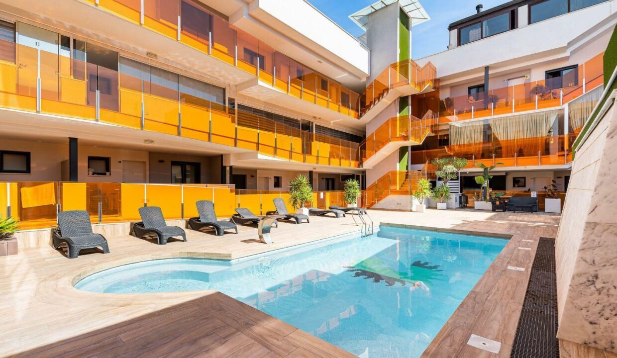 fqlUPB9O2h32_1698942863-fullHD