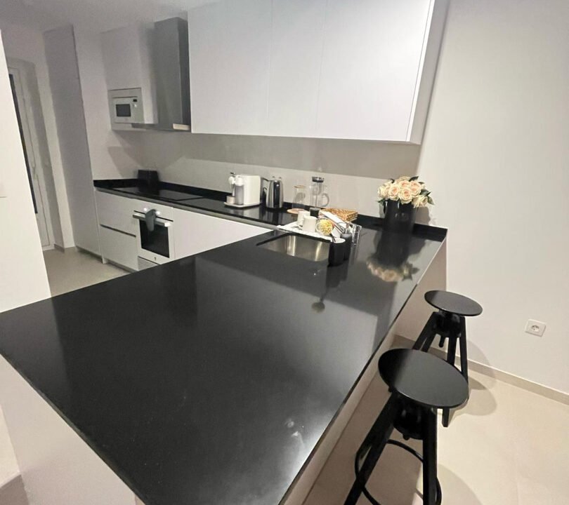 gKoWcmgX5eUP_1742468454-fullHD