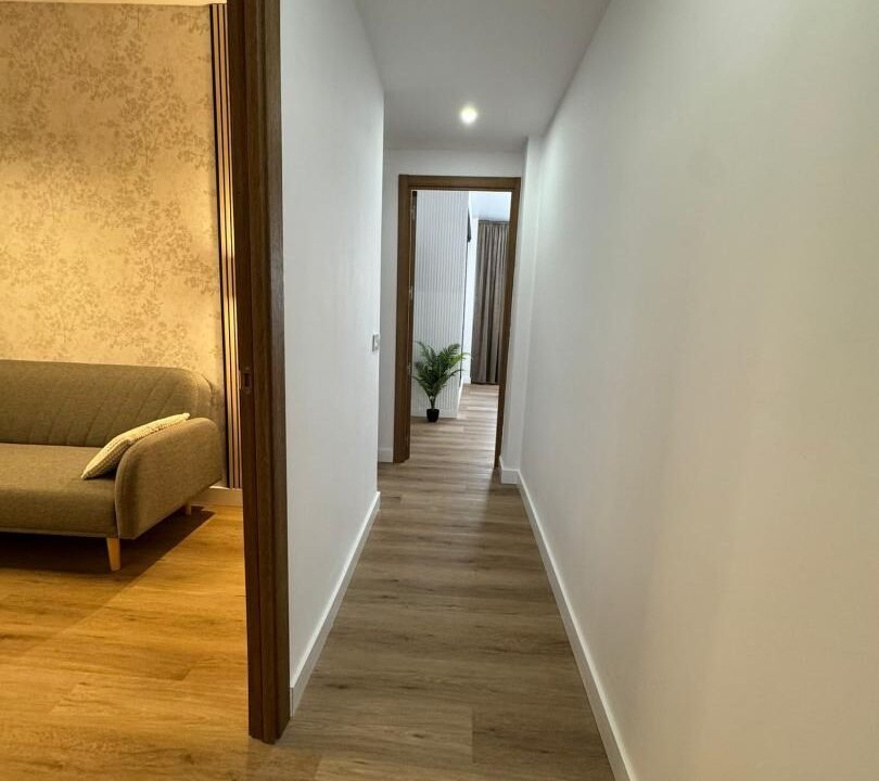 h-BIUEiFrfkY_1733758888-fullHD