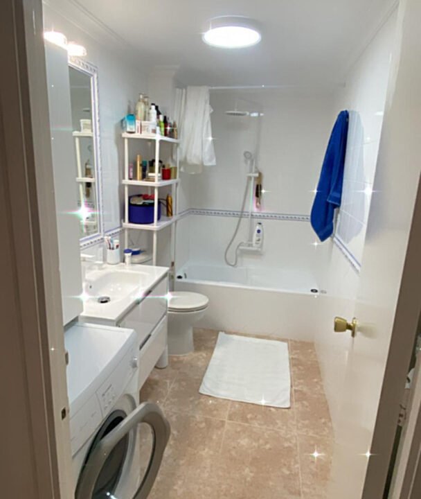 hLUlmaF1H0Mg_1746799451-fullHD