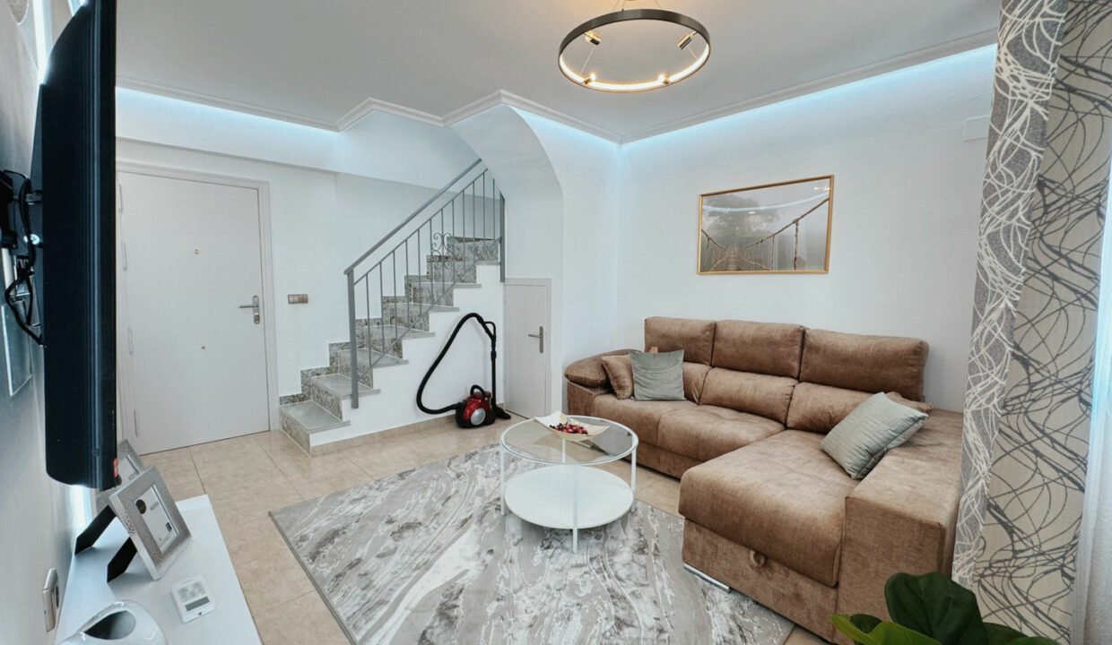 hWjBV8_ax9w4_1720017524-fullHD