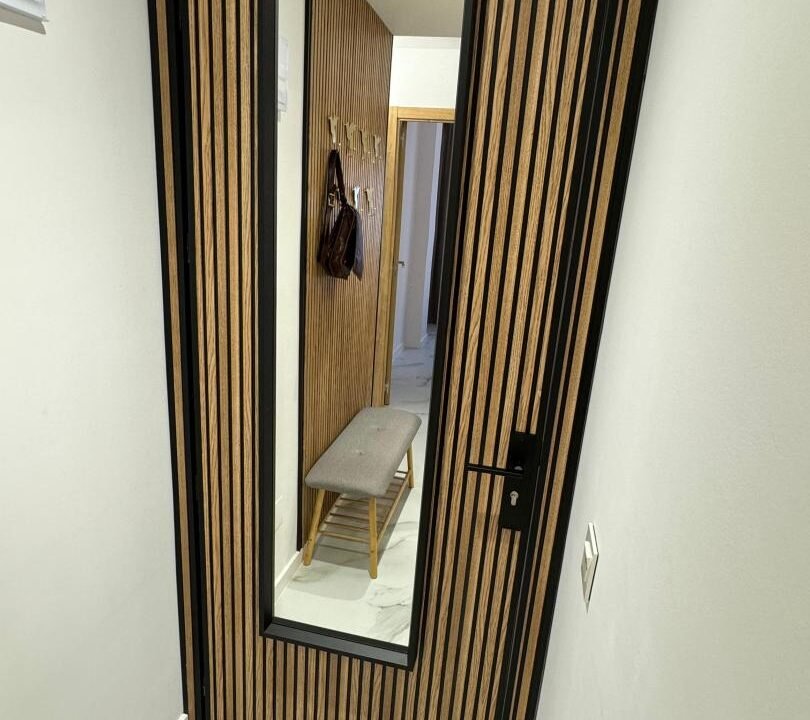 hmH8sLe6Jfh2_1726040916-fullHD