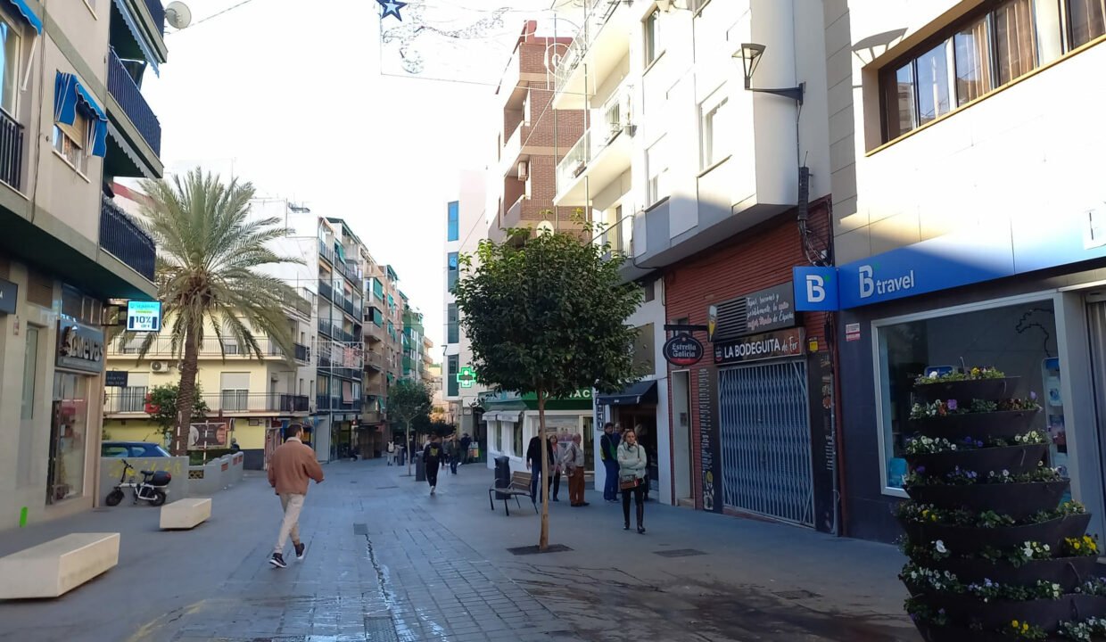 hnoYB50IiXeG_1703244436-fullHD