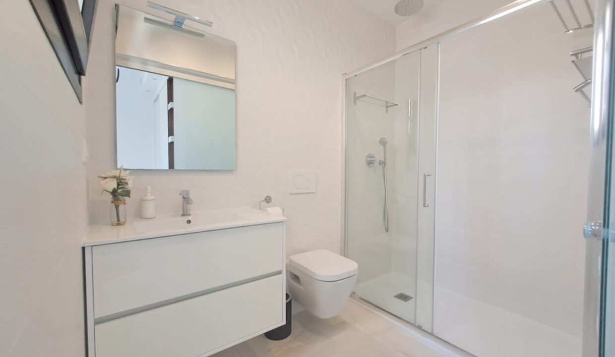 htLt1sKiVt7D_1748603755-fullHD