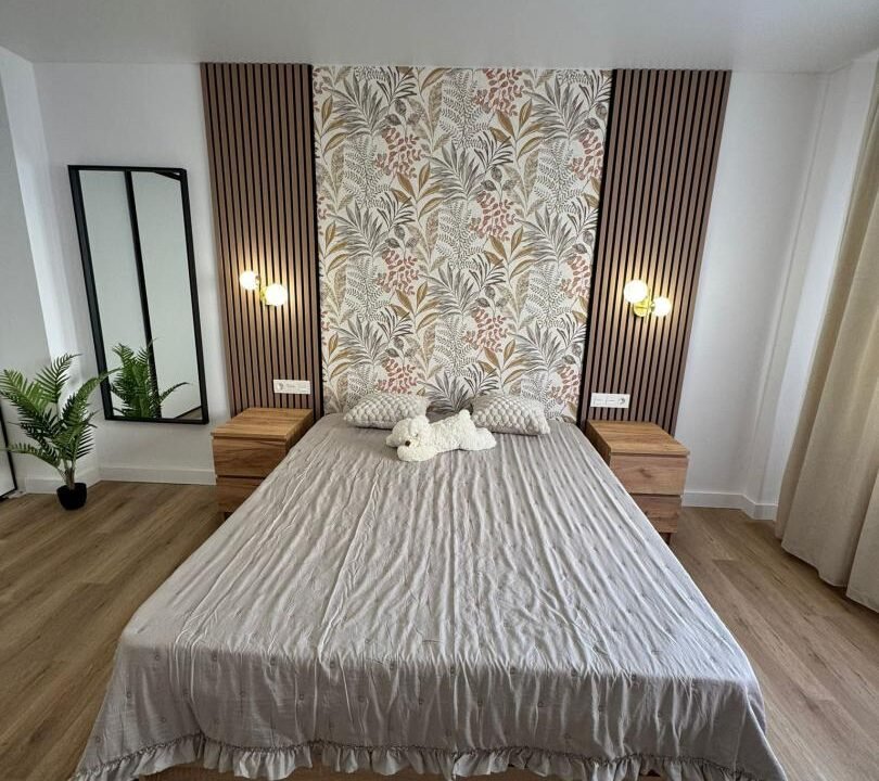 k7kHvn1GgmgO_1733759293-fullHD