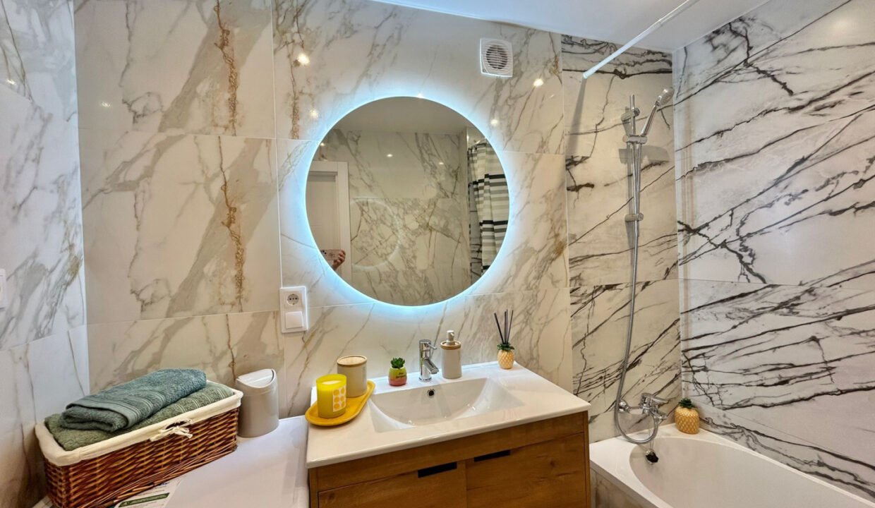 kyLcYsAZIc8L_1748874713-fullHD