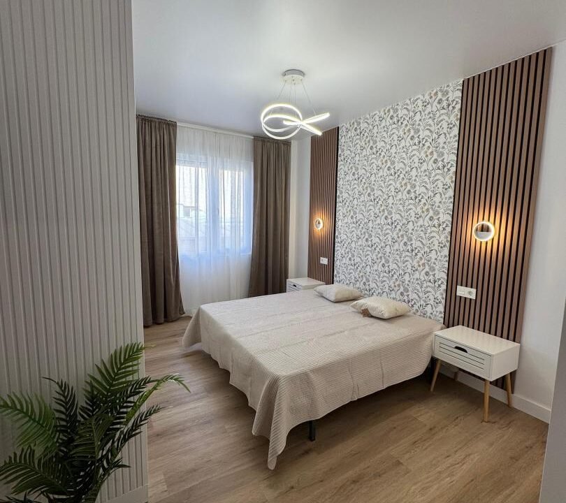 m-UYMvOLokUT_1733759297-fullHD