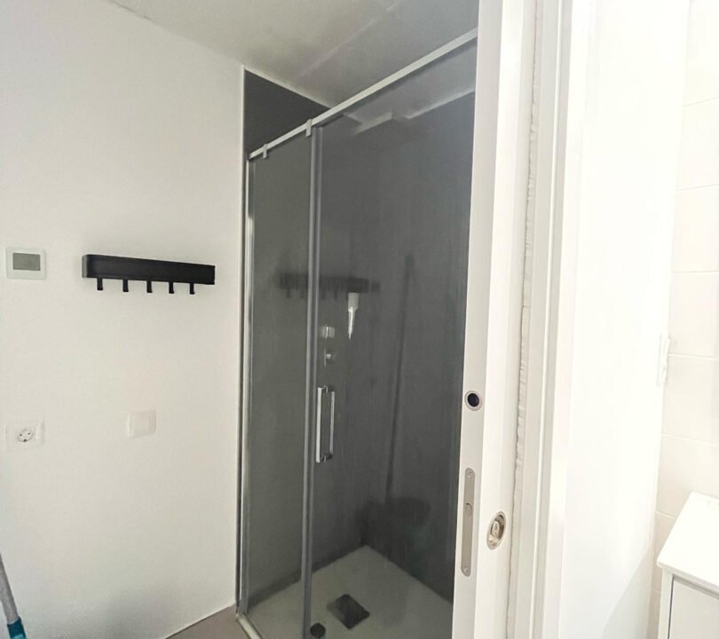 mbB_dE_d3nC-_1742468461-fullHD