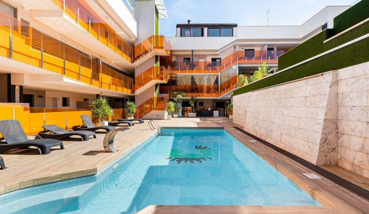 nG08u8tgpWaU_1698942861-fullHD