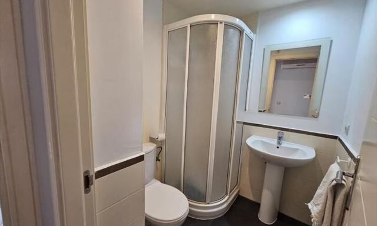 ognWWkU_X-_n_1724847130-fullHD