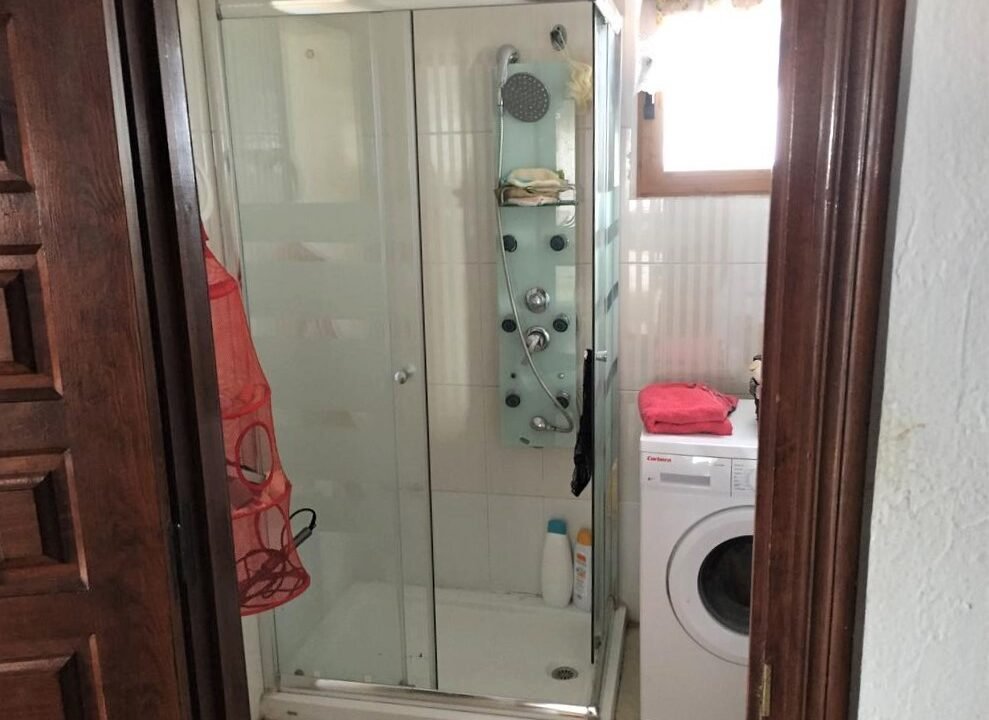 os6VRLMoJJy5_1596727366-fullHD