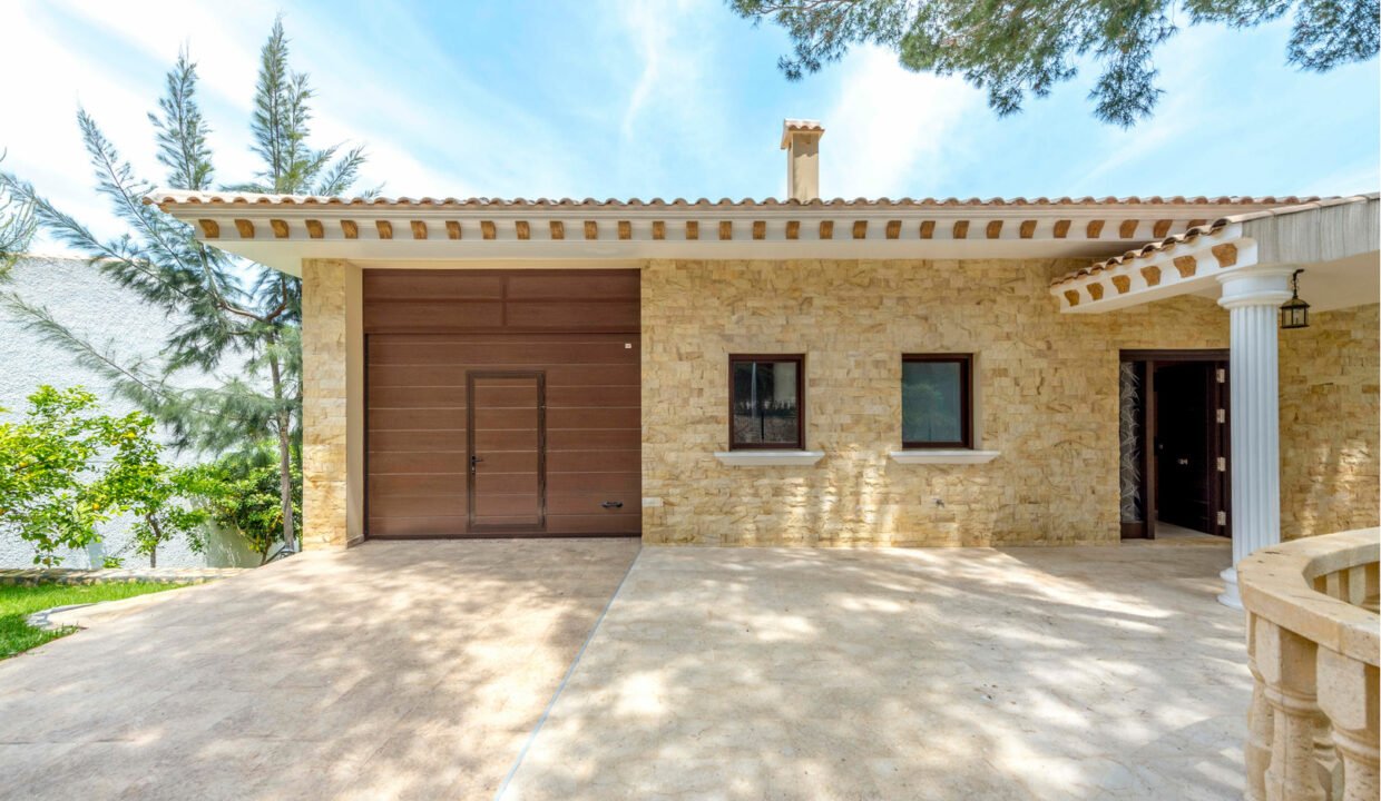 qYQ6uAjUqi9O_1710493472-fullHD