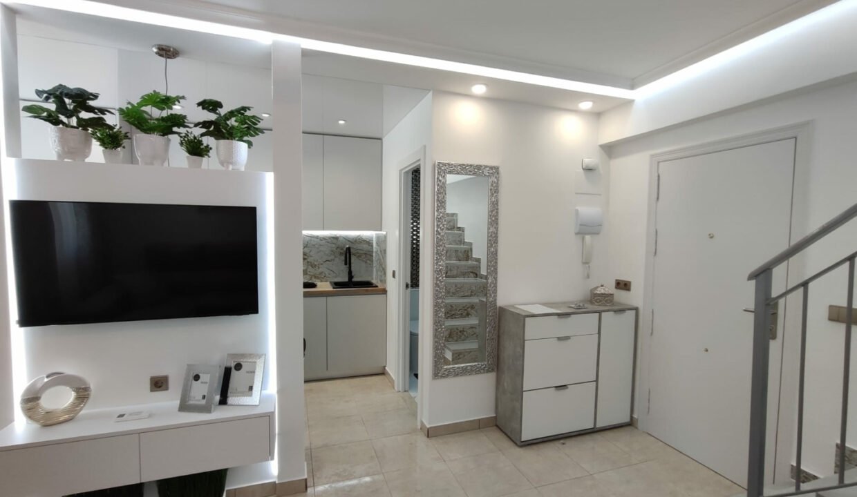 qupJpEODxR3R_1720017522-fullHD