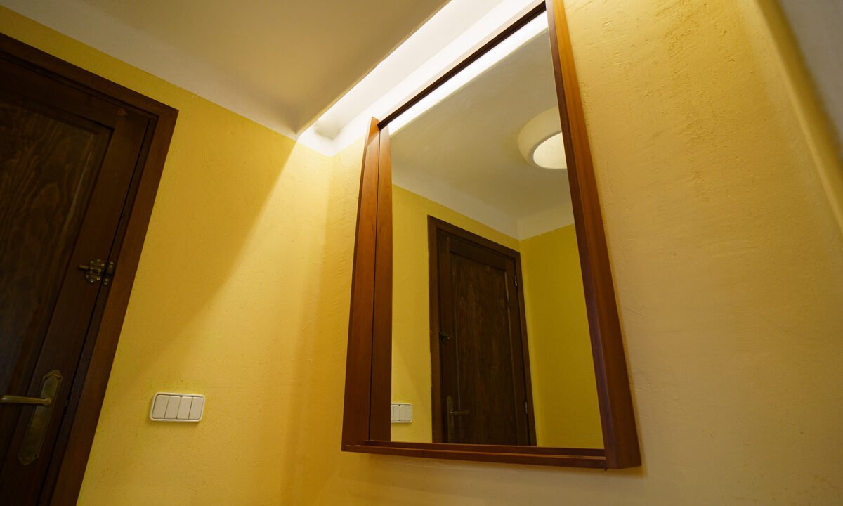 qyNBBh_D6ejb_1717768616-fullHD