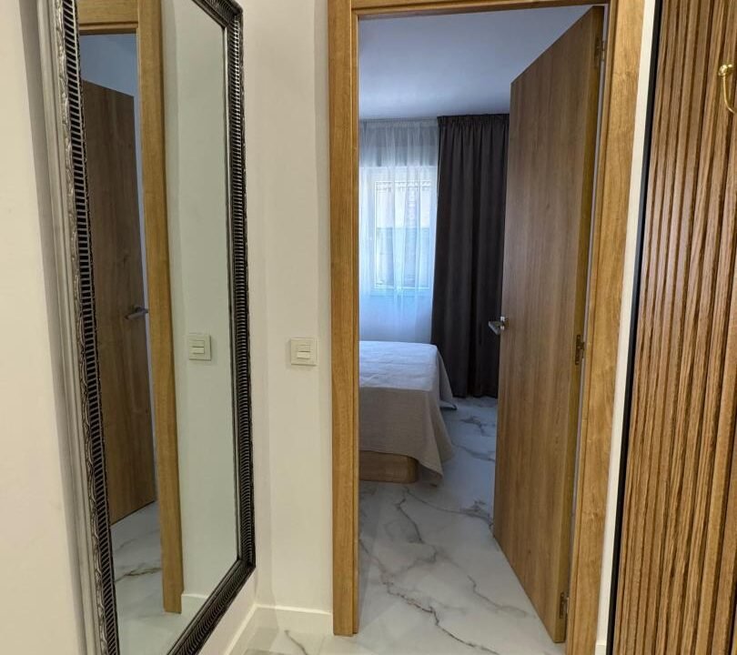 _s29TOvmD7pE_1726041124-fullHD