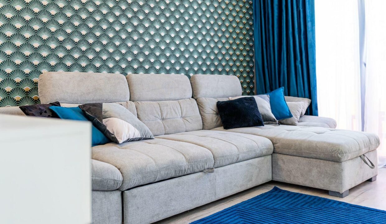 sdH8AT-te_mI_1698942936-fullHD