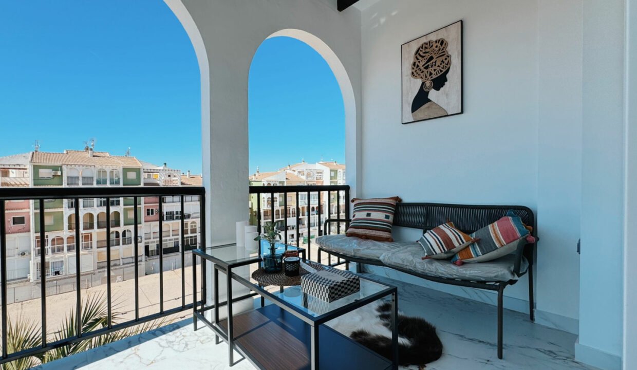 sh9M0VZn2cQ4_1720017564-fullHD