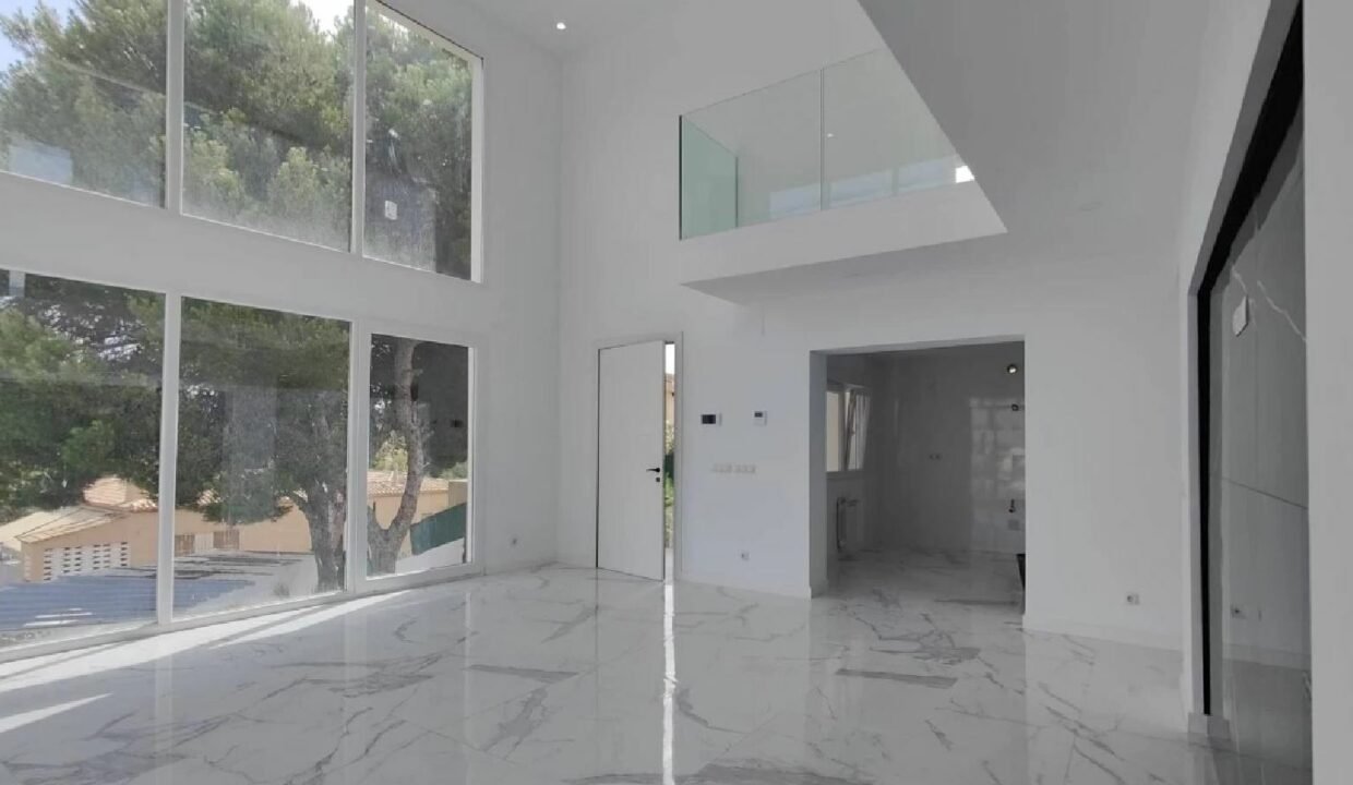 tb8Dwo_y5xoe_1695295243-fullHD