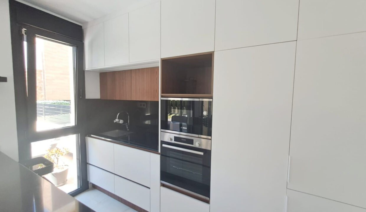 vIyelDNaIdR6_1748603838-fullHD