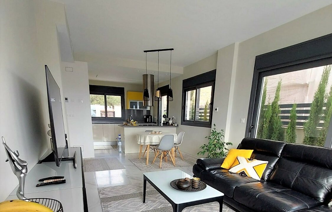 vP_y9Ep4D-ux_1674740477-fullHD