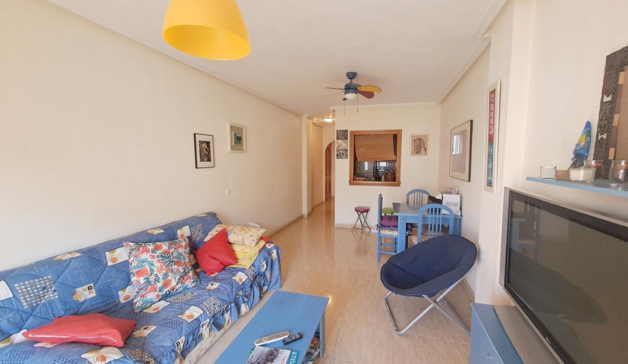 wXMYPCSw4nvv_1724841622-fullHD