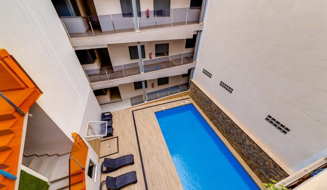 x2NAcFRELF_k_1716995036-fullHD