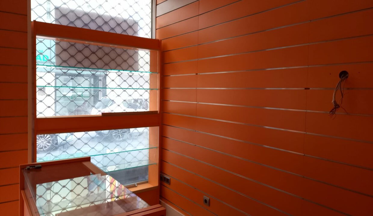 zZGHmQ3aSmdA_1703244390-fullHD