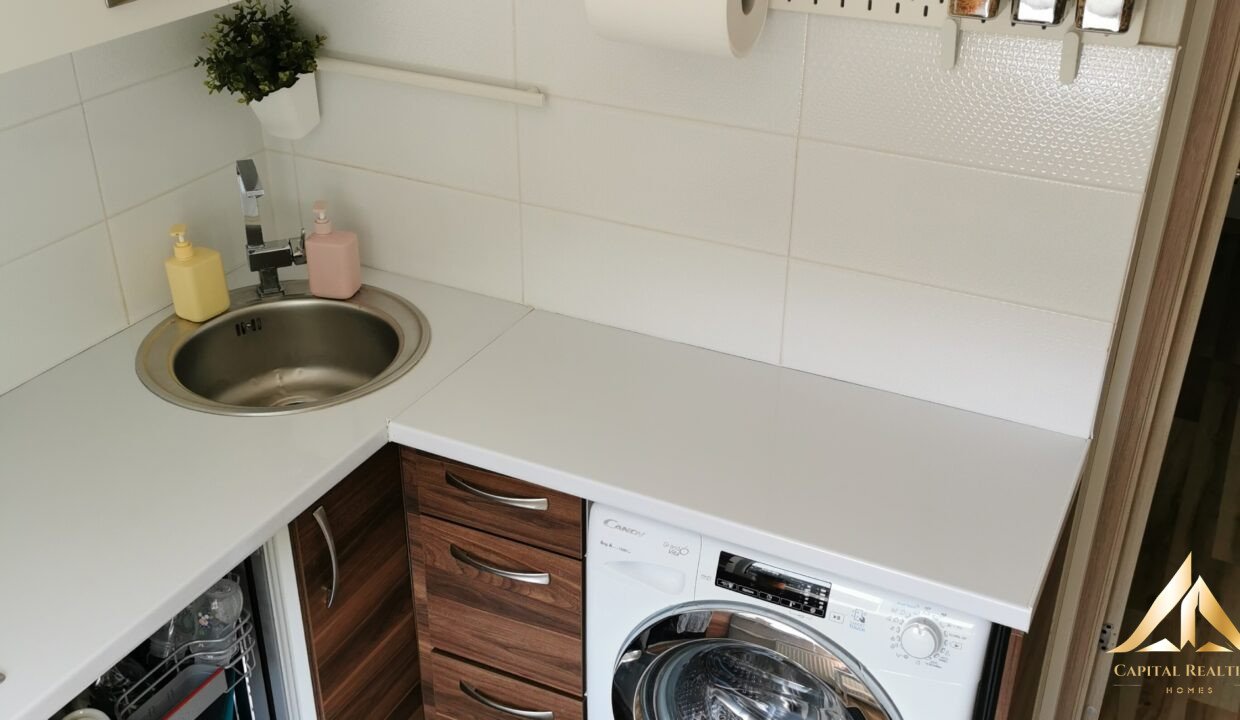 0bc8af9b-3a11-465a-8f33-f678a4e1d107-09-img_20210718_125001