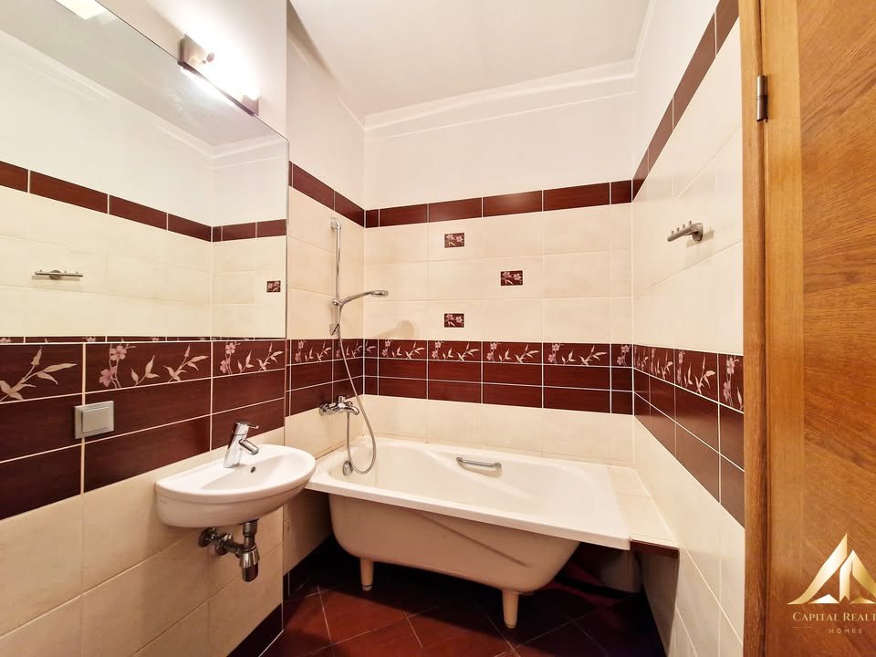 653646598_2047686149123759_8911043209296488963_n