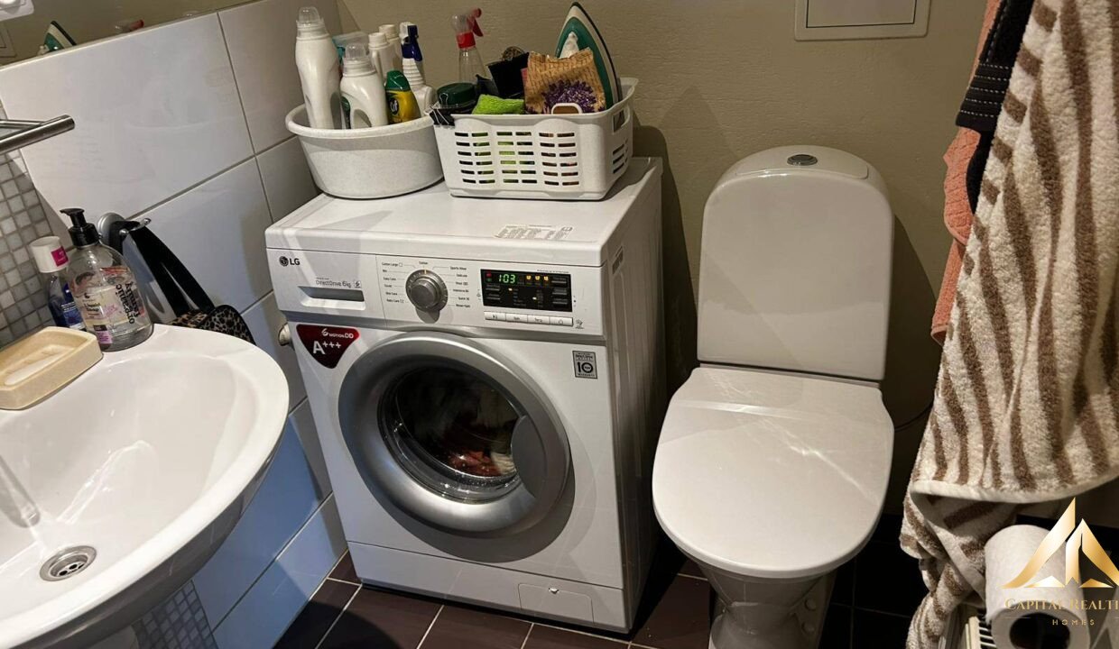 6bbe9b60-4df4-4875-ab13-69748f115f7e-img-20250415-wa0017