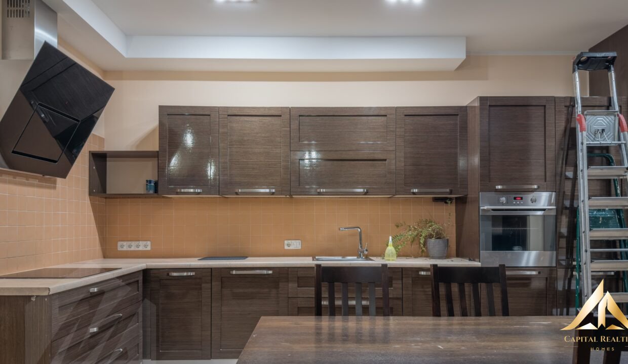 7003172e-ce93-4eb1-a57f-52e799a45a0b-6